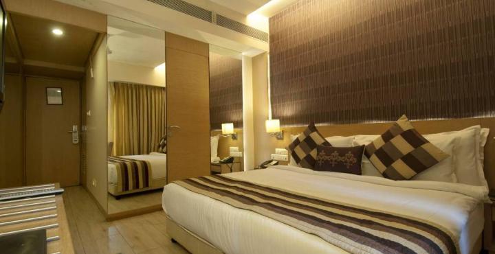 Hotel Salida Del Sol Panaji Zewnętrze zdjęcie