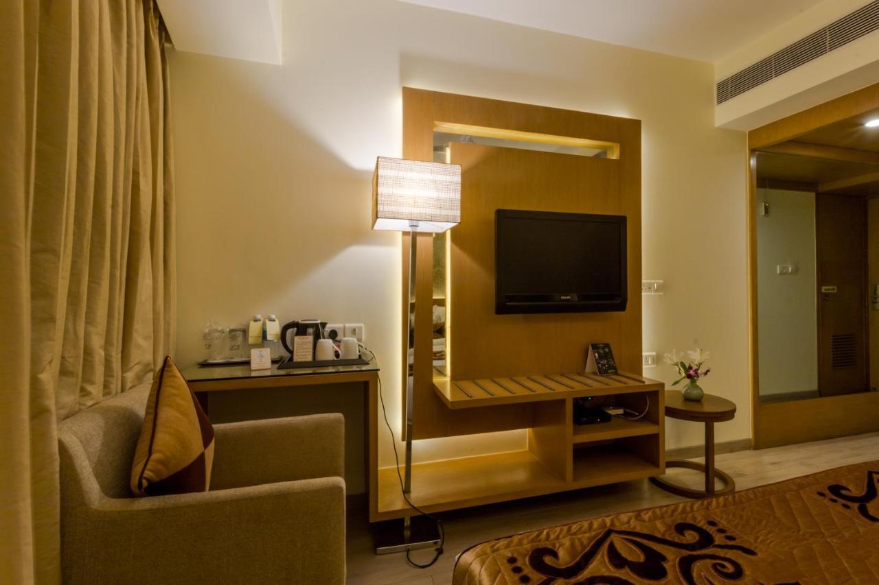 Hotel Salida Del Sol Panaji Zewnętrze zdjęcie