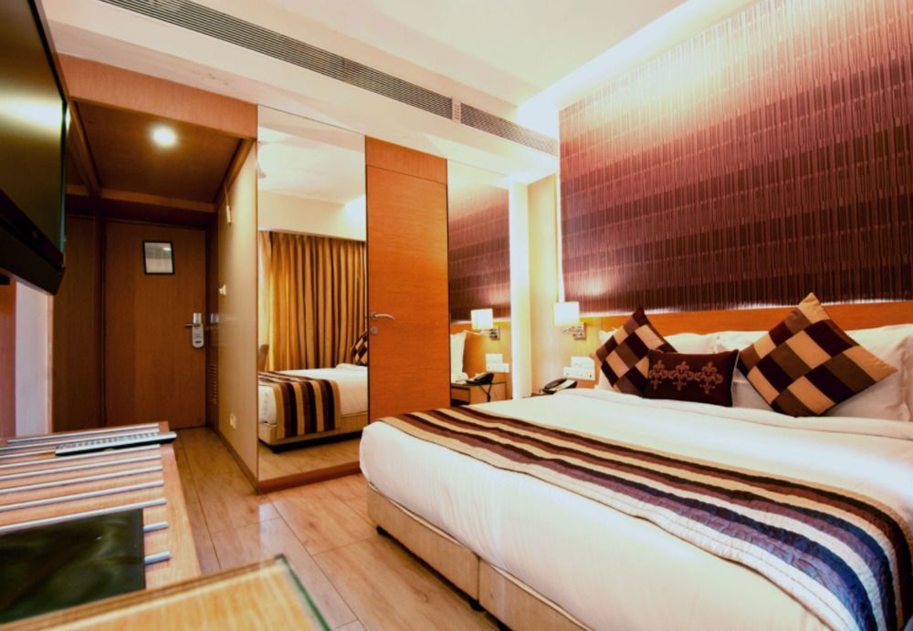 Hotel Salida Del Sol Panaji Zewnętrze zdjęcie